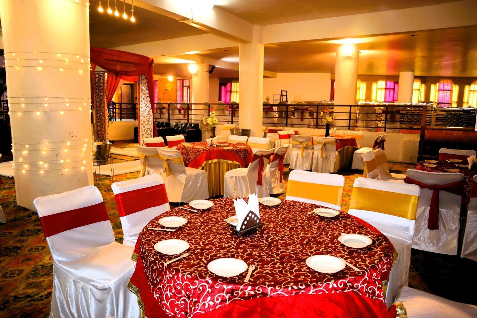 מנדי Hotel River Bank מראה חיצוני תמונה