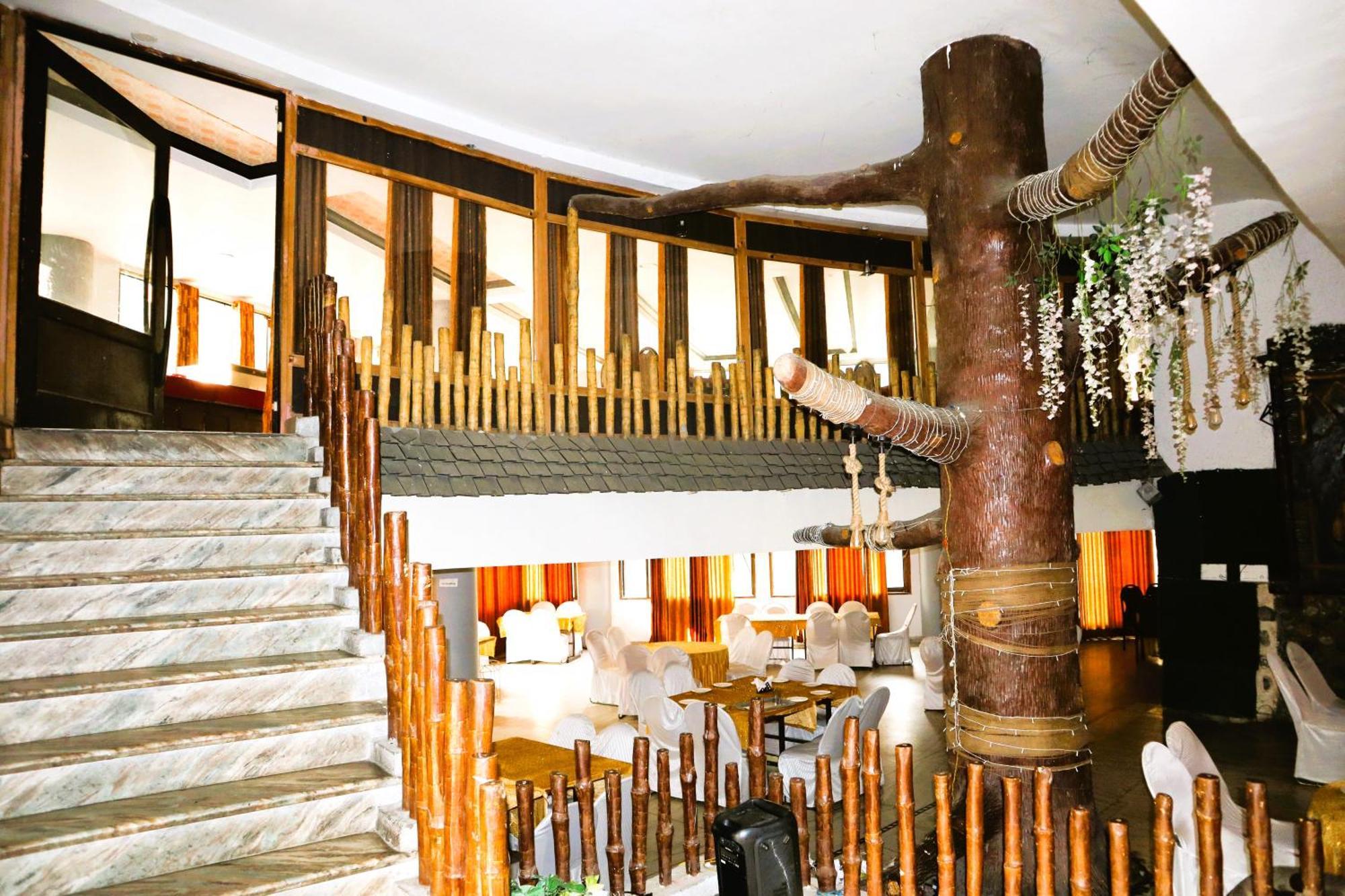 מנדי Hotel River Bank מראה חיצוני תמונה